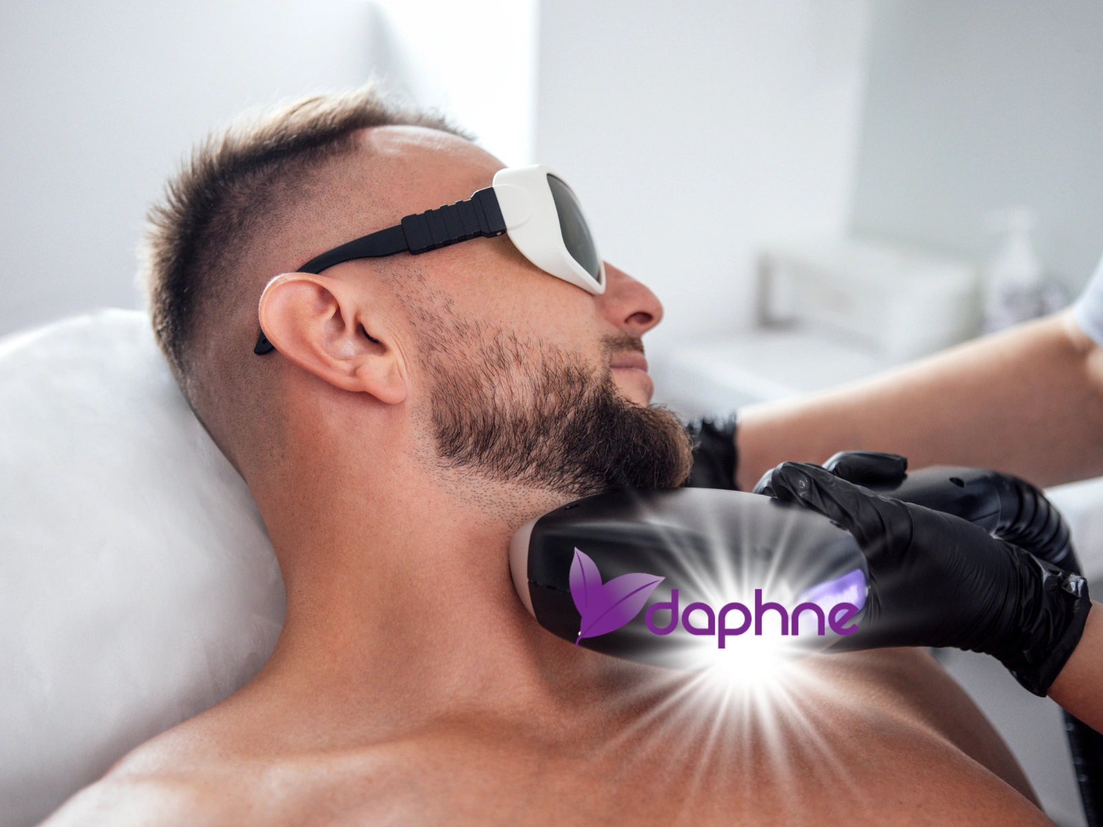 Laser-Haarentfernung an Hals und Nacken
